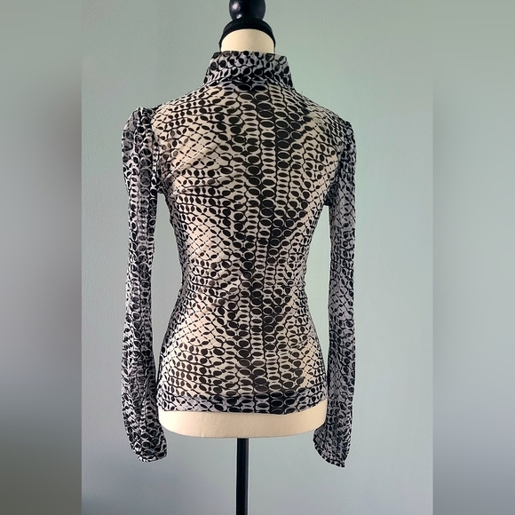 MEXX Black & White Patterned Mesh Blouse - Picture 5 of 5